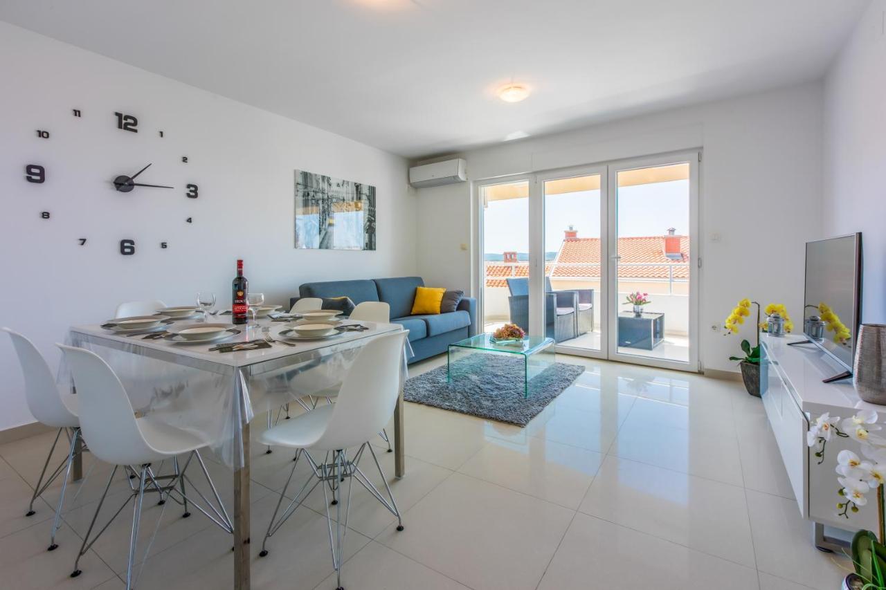 Apartmani Ilicevic Crikvenica Ngoại thất bức ảnh